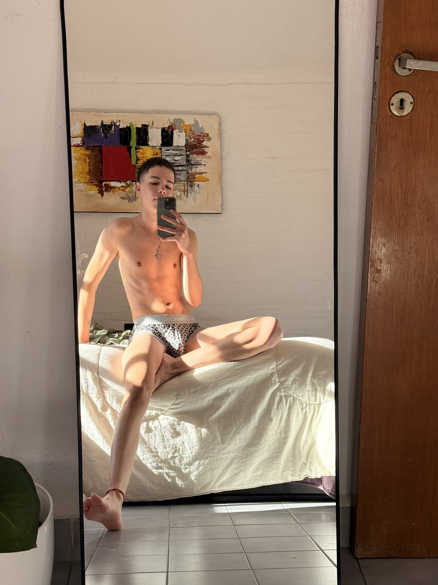 PupMatte tweet media