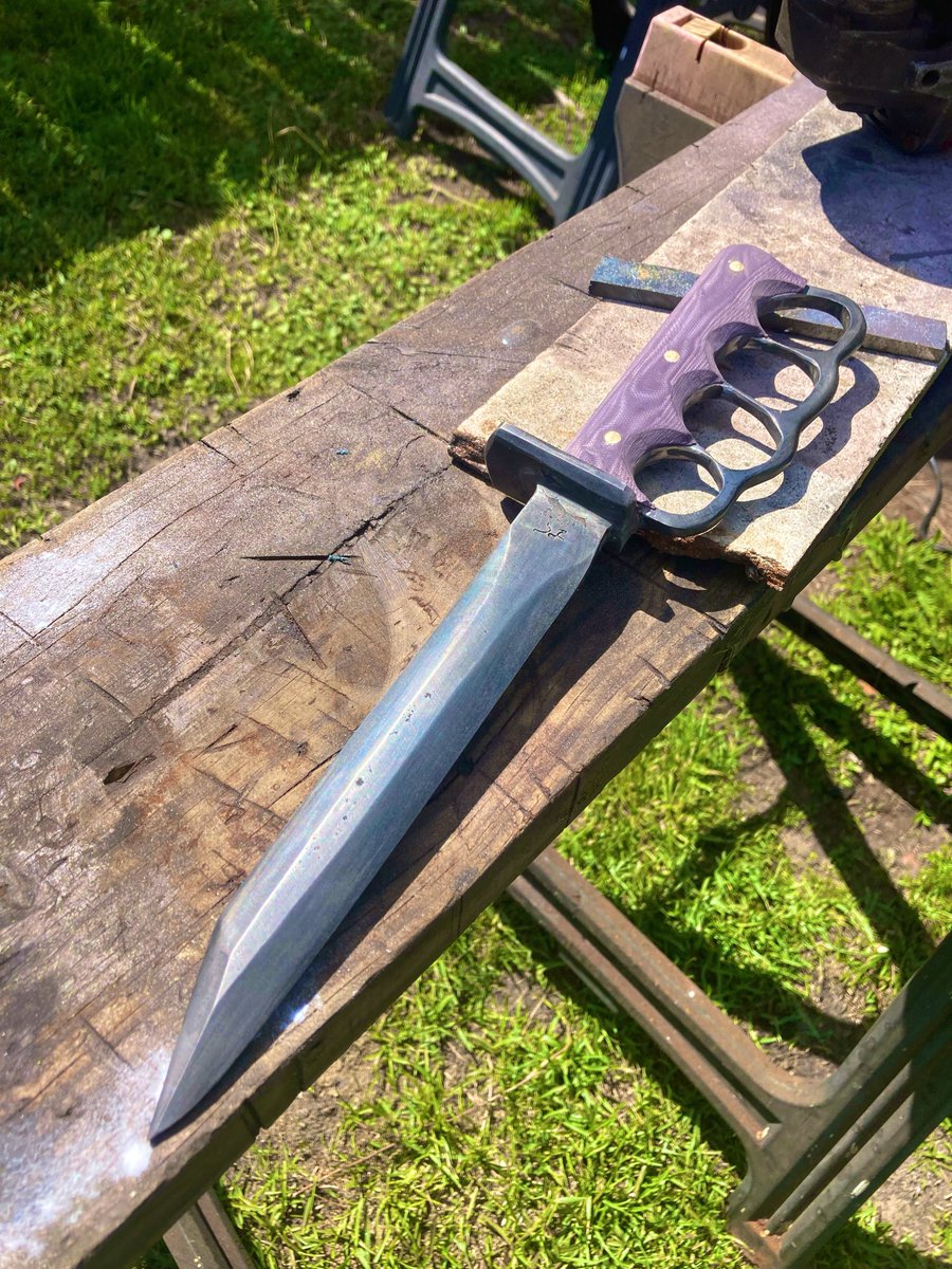 TheBlademaker tweet media