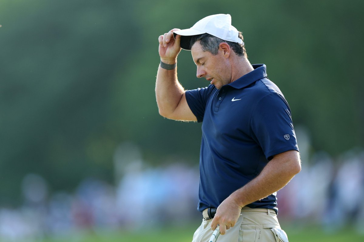 Rory McIlroy freaks out on fan at PGA Championship: 'Shut the f--- up'  https://t.co/L3yec4G7zK