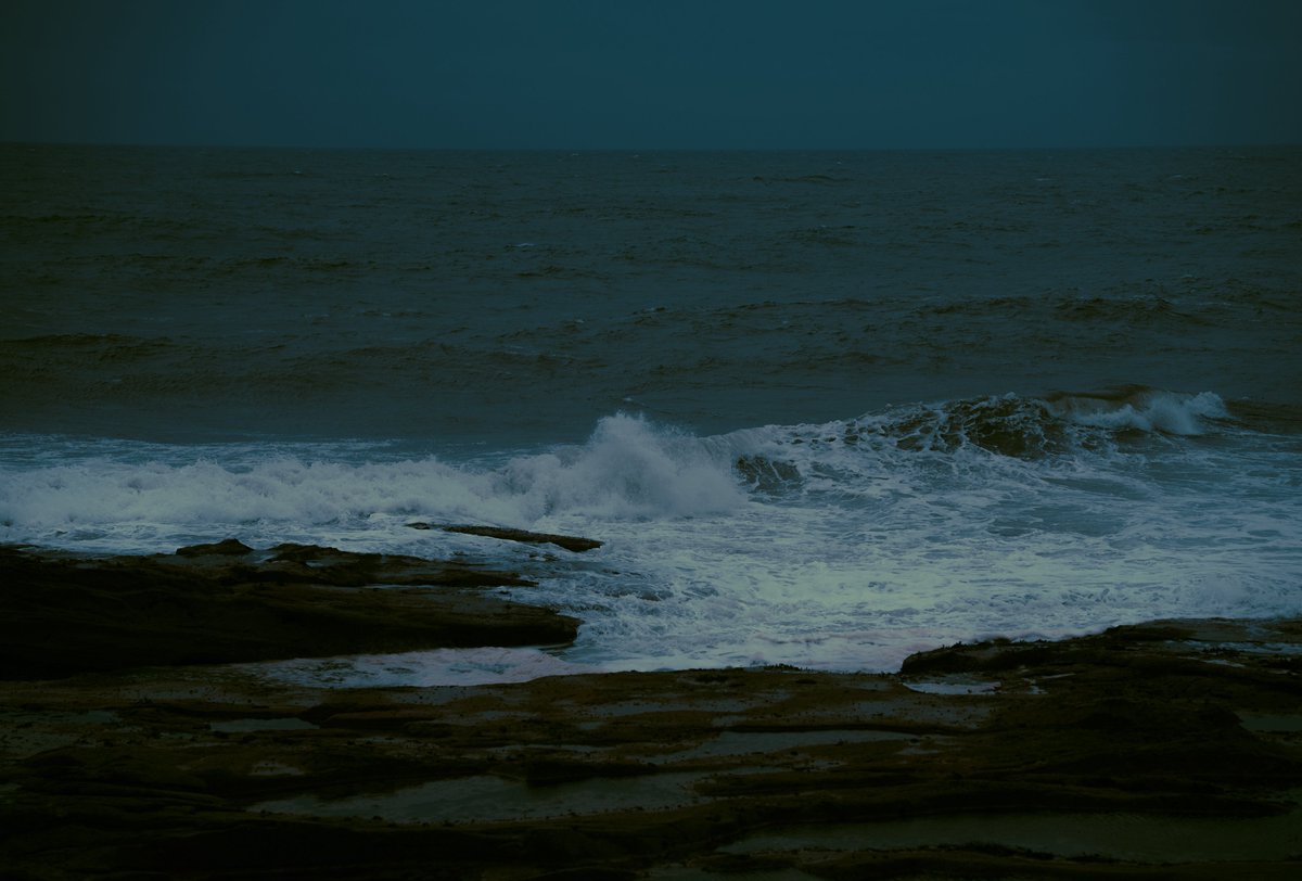 zosphotos's tweet photo. Melancholy blues https://t.co/EZLkWHTY7p