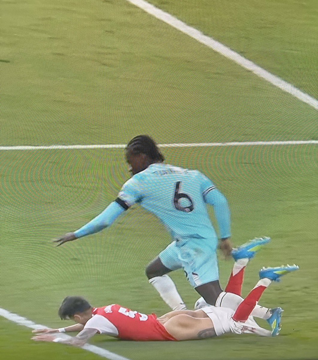 EPL Bible tweet media