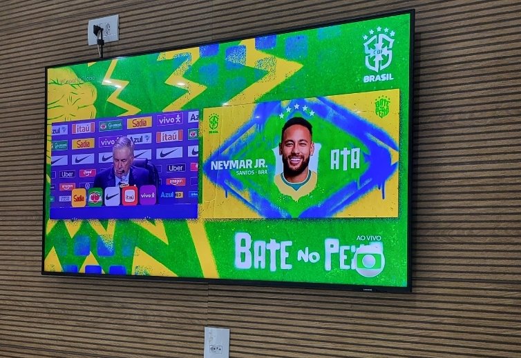 v1132026's tweet photo. @neymarpc @neymarjr @CBF_Futebol #neynohexa https://t.co/rNP94zTTgK