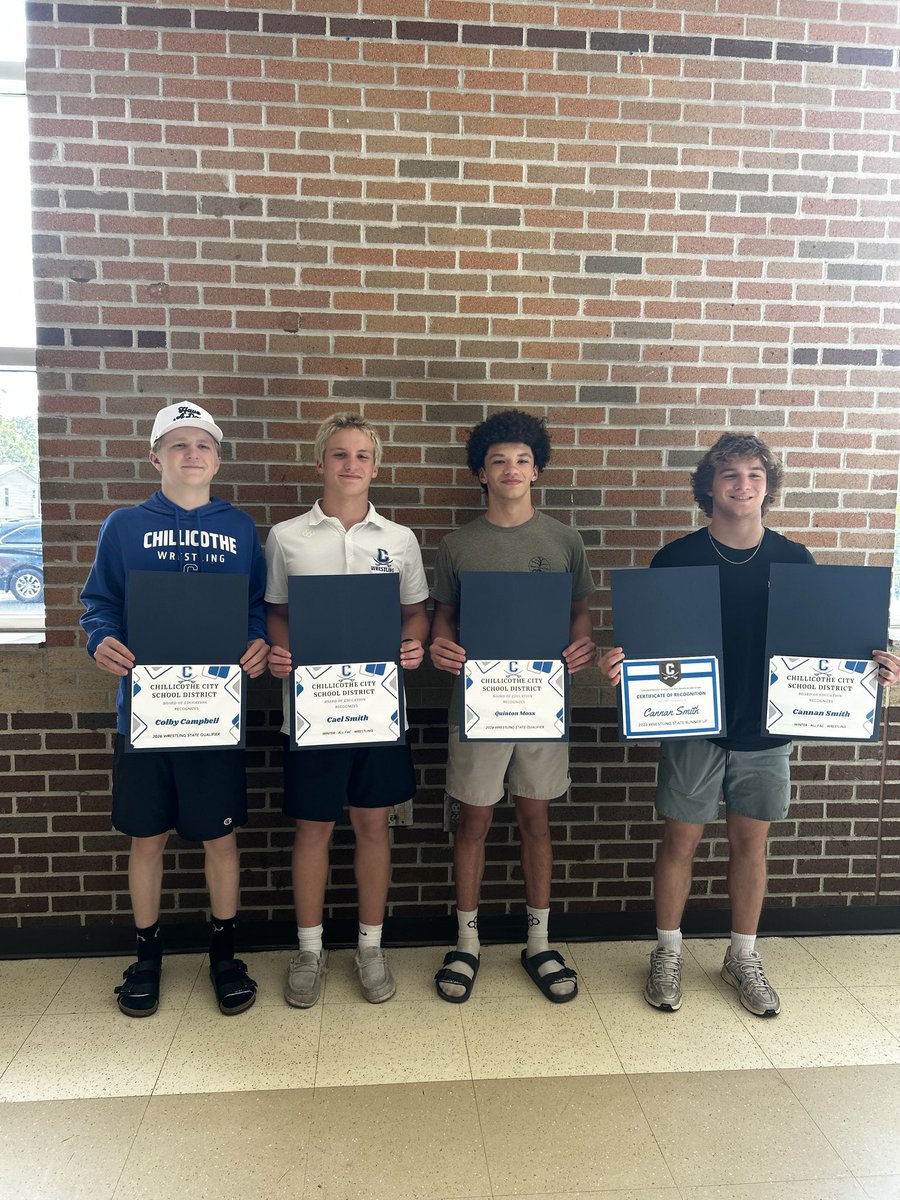 CoachDalton89's tweet photo. Thank you to the Chillicothe School Board for recognizing our wrestlers at the meeting tonight! These young men were State Qualifiers/Placer. 

Quinton Moss (9) 120lbs
Colby Campbell (9) 126lbs 
Cannan Smith (12) 132lbs
Cael Smith (9) 138lbs 

Go Cavaliers! https://t.co/co1j743MnV