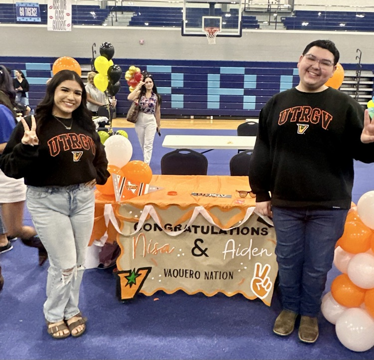 MaryCarrollHigh's tweet photo. Just a bunch of Carroll seniors casually securing their future today. 👏🔥

College. Career. Military. Certifications.
No matter the path — our Tigers are making moves. 🎓🐅

And this is only the beginning. 💙🧡

#CarrollTigers #DecisionDay #ClassOf2026 #TPND https://t.co/Vi9ulpzZOp