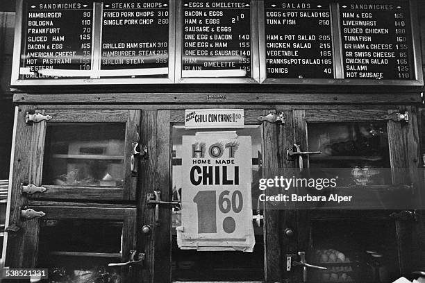 Old School Boston tweet media