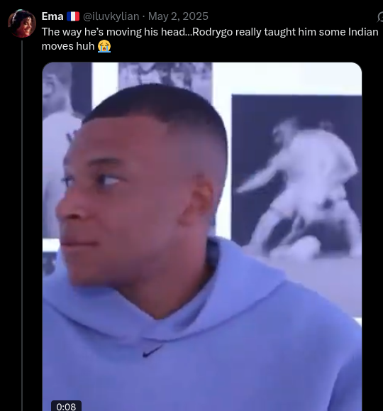 ameliaɒmɘliɒ tweet media