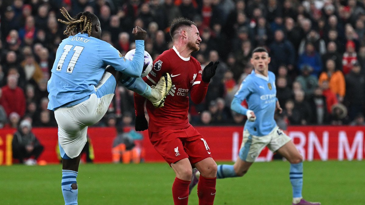 Liverpool Uruguay 🇺🇾 tweet media