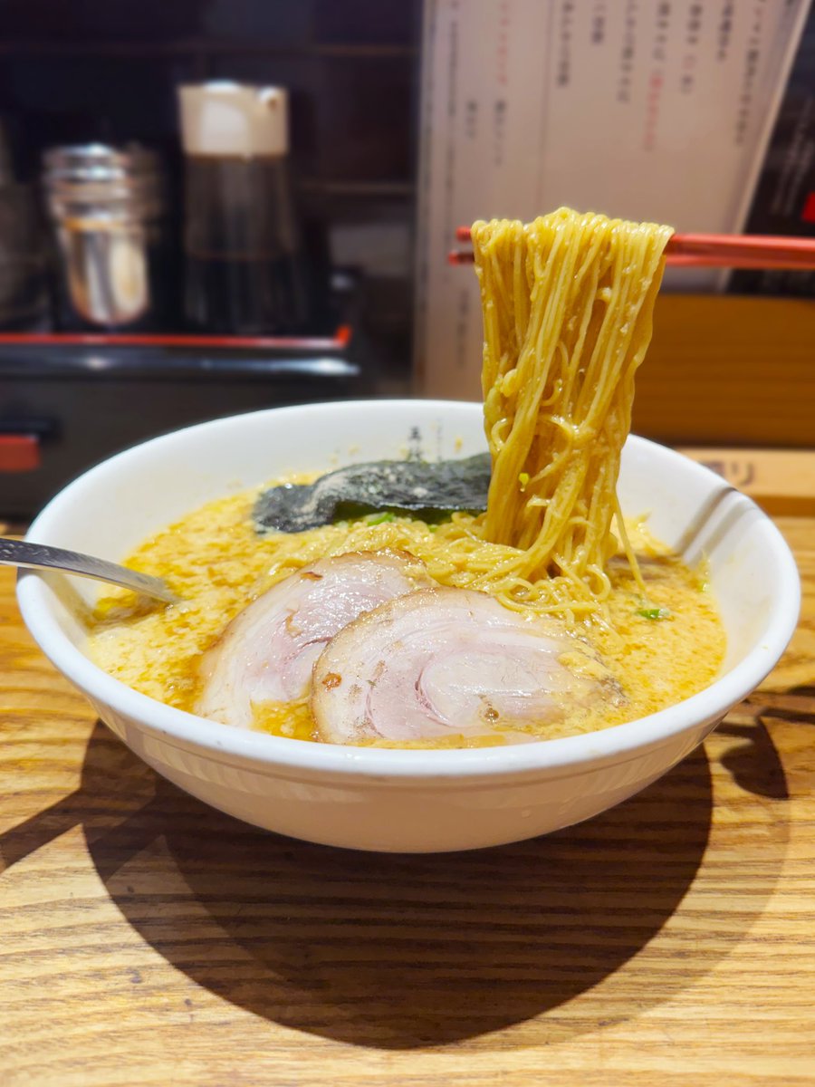 たるた tweet media