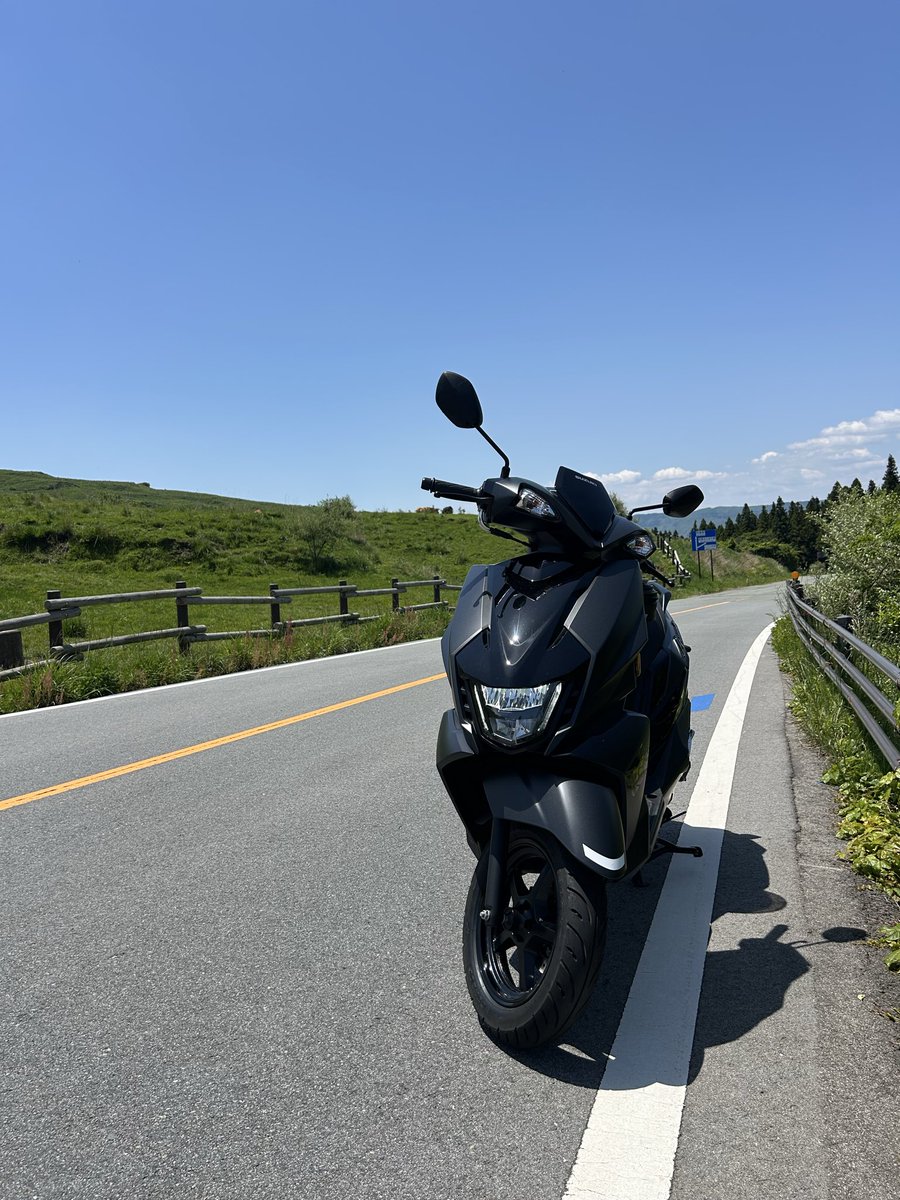 CB650R tweet media