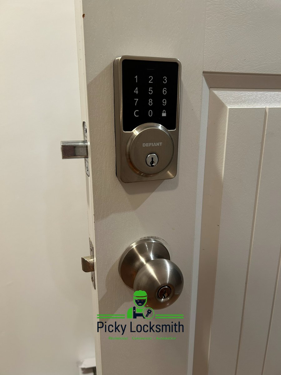 PickyLocksmith's tweet photo. 🔐 Upgrade your home with a smart lock — no keys needed!
Professional residential smart lock installation for safer, easier access to your home. 📱🏡
Fast response. Honest pricing. Mobile service when you need it most.
📞 (617) 665-6928
🌐 https://t.co/V6iwfzZjoz

#SmartLock https://t.co/S63tP6VX5b