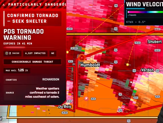 EWEWeather's tweet photo. PDS Tornado Warning for Humboldt, NE! Verden, NE! https://t.co/Jq8KCOVeZG