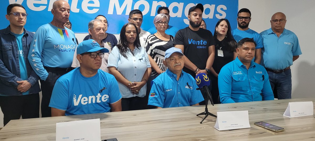 JuanPabloGve's tweet photo. Hoy, en el marco del 14° aniversario de Vente Venezuela (@VenteVenezuela), realizamos una rueda de prensa con un mensaje claro: exigimos la liberación de todos los presos políticos en el país.

Con profundo dolor, denunciamos el fallecimiento (asesinato) de la Sra. Carmen Navas. Ella es una víctima más de la injusticia de un régimen que sigue destruyendo y arrebatando vidas en Venezuela.

Nuestro compromiso sigue intacto. No nos detenemos hasta conquistar la libertad. #HastaElFinal 
 #LibertadParaVenezuela 
@VenteVenezuela
@VenteVMonagas
@MonagasConVzla @ConVzlaComando