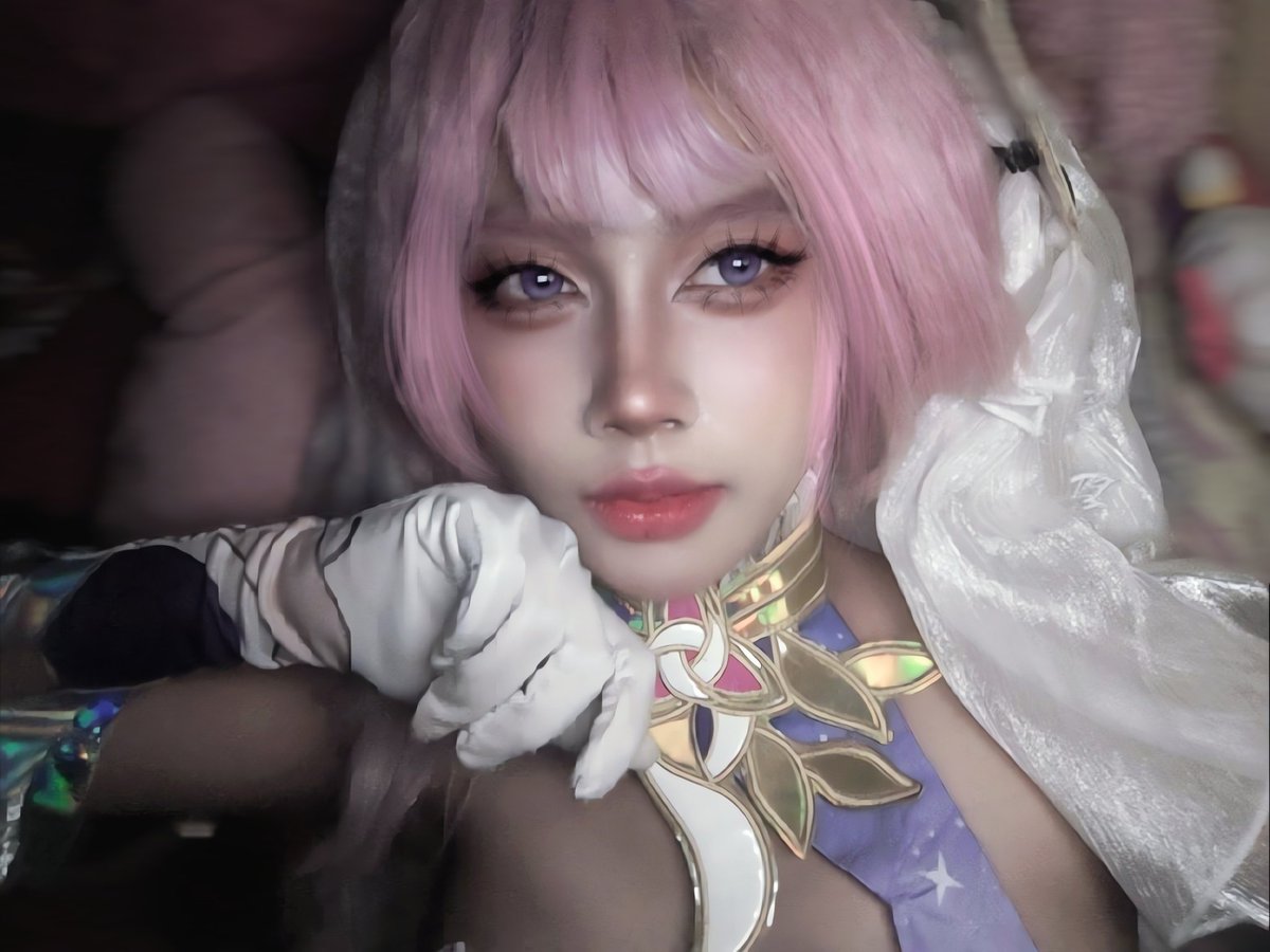 _khqslana's tweet photo. Last #Elysia cosplay pic i swear✌🏻 https://t.co/H6w56jvd8Z