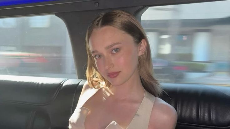 anne ꣑ৎ tweet media