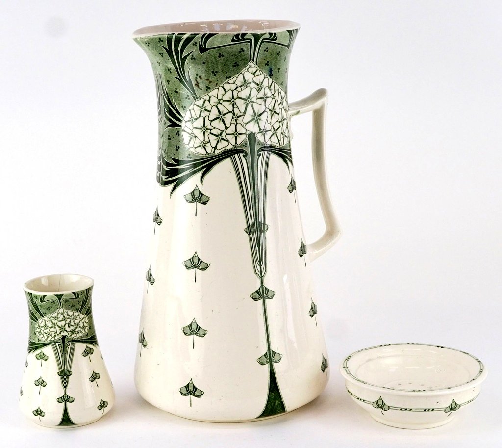 NouveauDeco's tweet photo. Minton's Art Nouveau ceramic wash set from c. 1895, England. https://t.co/evMHvedQIs
