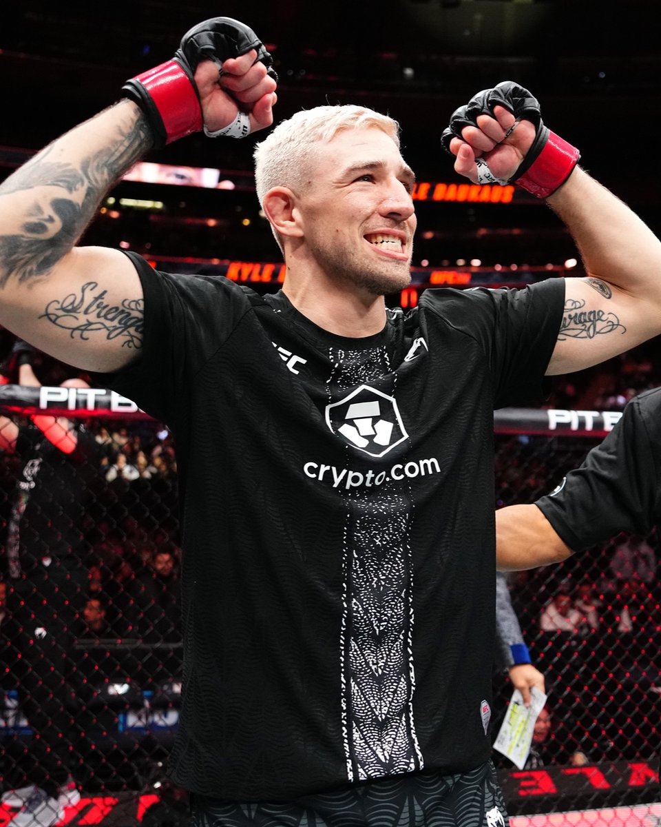UFC tweet media