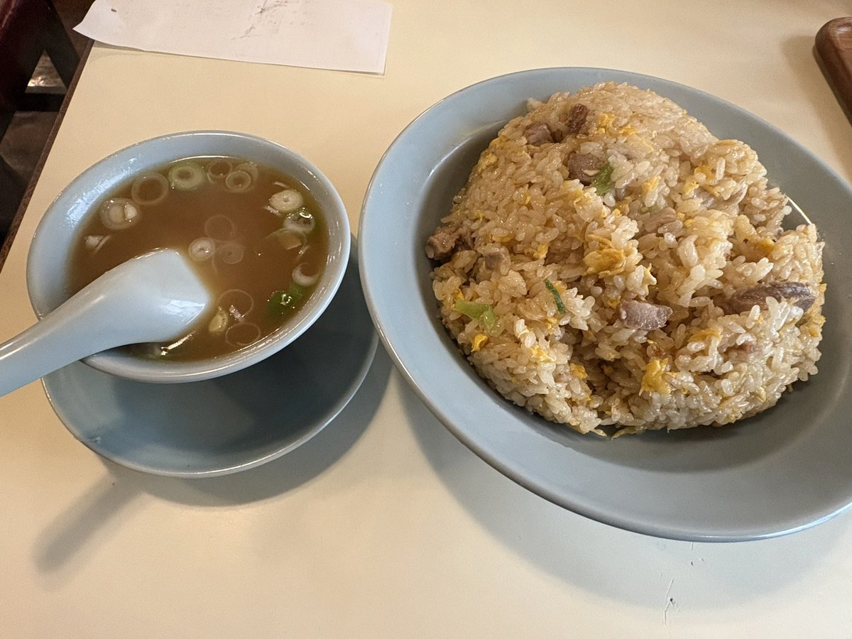 グルメなフシギダネ tweet media