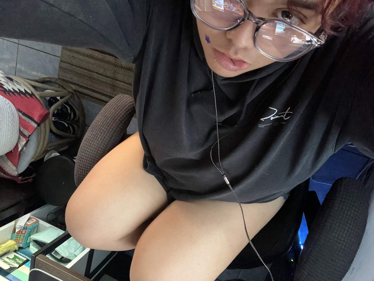 Sade♡︎ tweet media