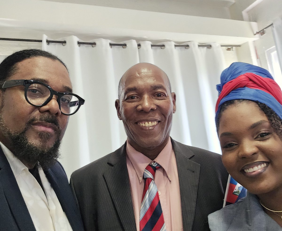 Lekòl Ayiti A tweet media