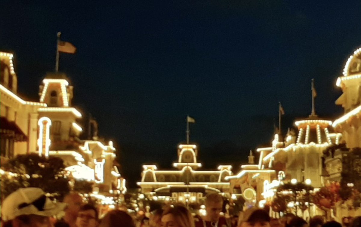 TinaLandfair's tweet photo. @disneytipsguy https://t.co/ER7IfXt1UL