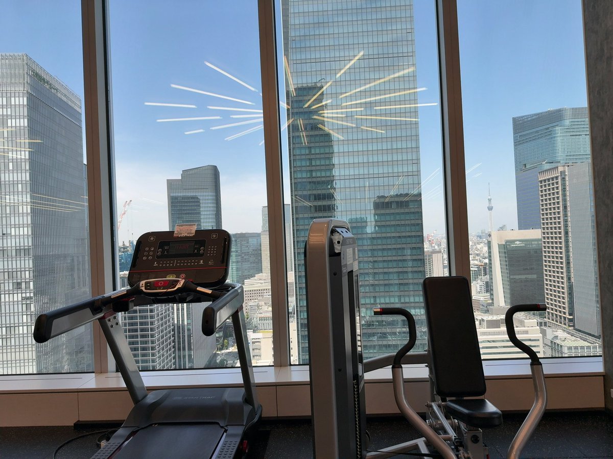 50lifephile's tweet photo. ジム活

胸と腹の日でした

外は爽やかに見えますが、だいぶ暑いですね https://t.co/sLru14o5AC