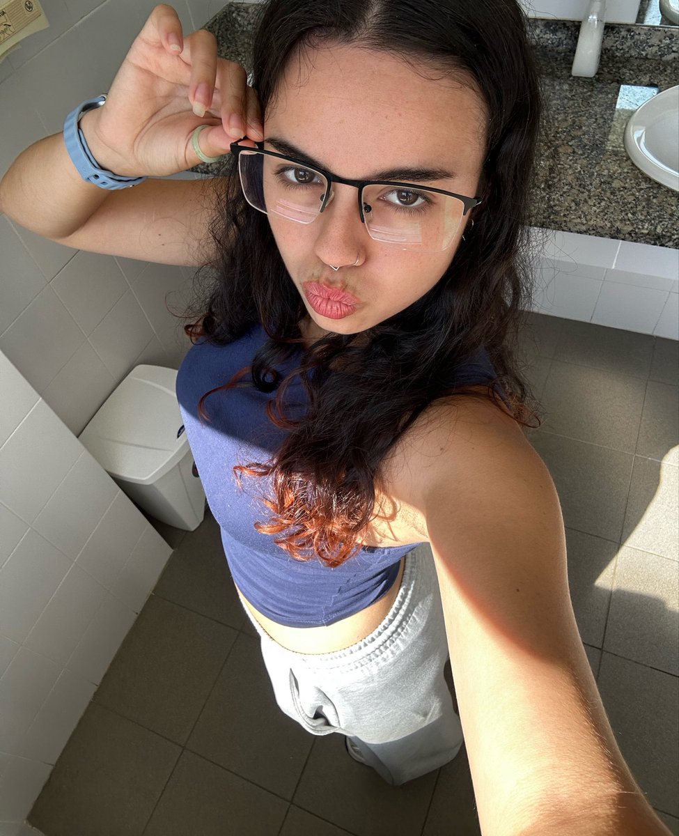 Star ⭐️ findom tweet media