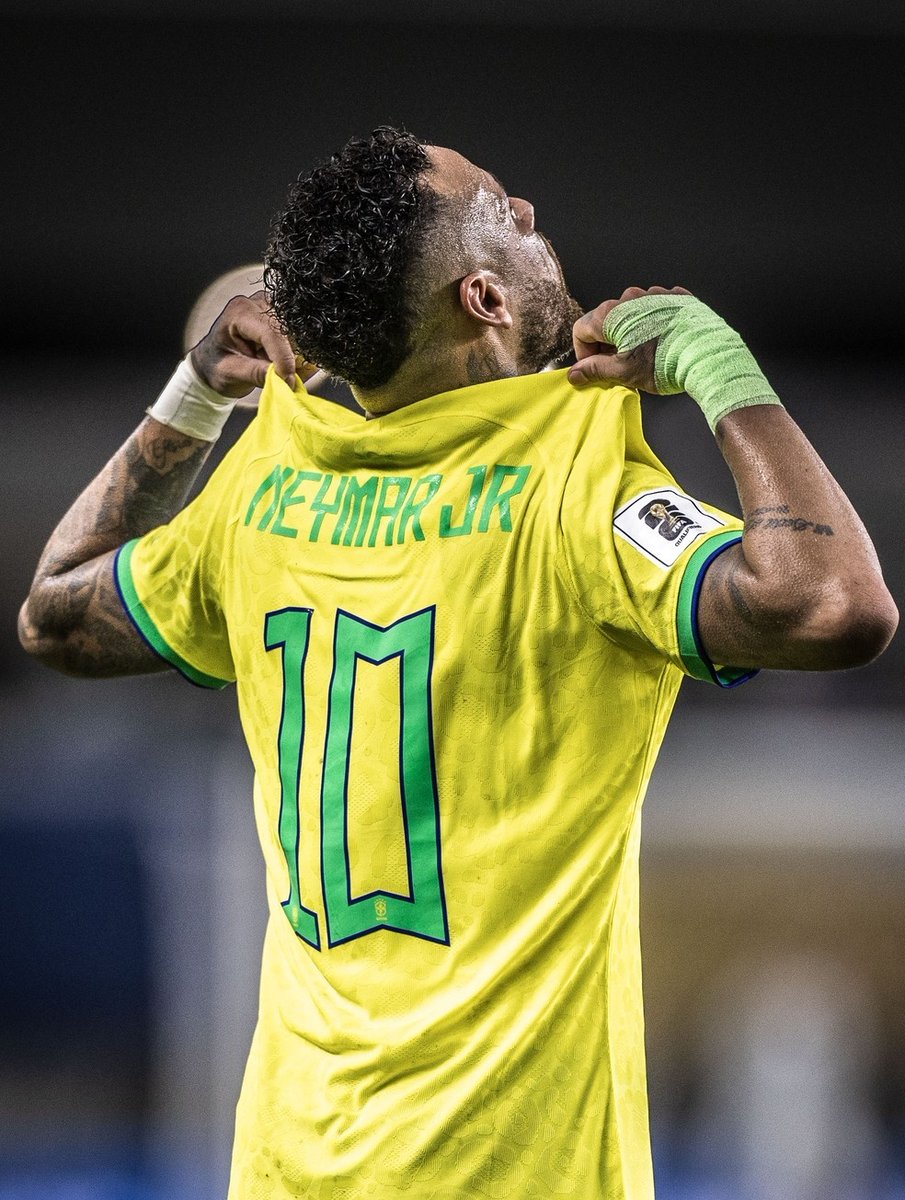 Noite de Copa tweet media
