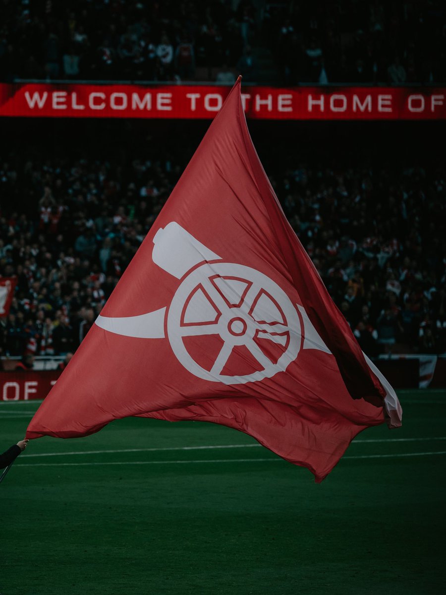 Debate_Gunner's tweet photo. ¿Es posible vivir con tanta intensidad y pasión el día a día de un club que está a muchos kilómetros de distancia? La respuesta es sí porque yo lo elijo.

Cuánto te quiero, Arsenal ❤️ https://t.co/c2dEvvHzCo