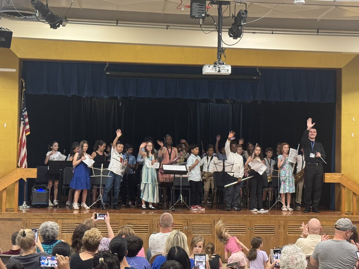 Clarkstown Fine and Performing Arts tweet media
