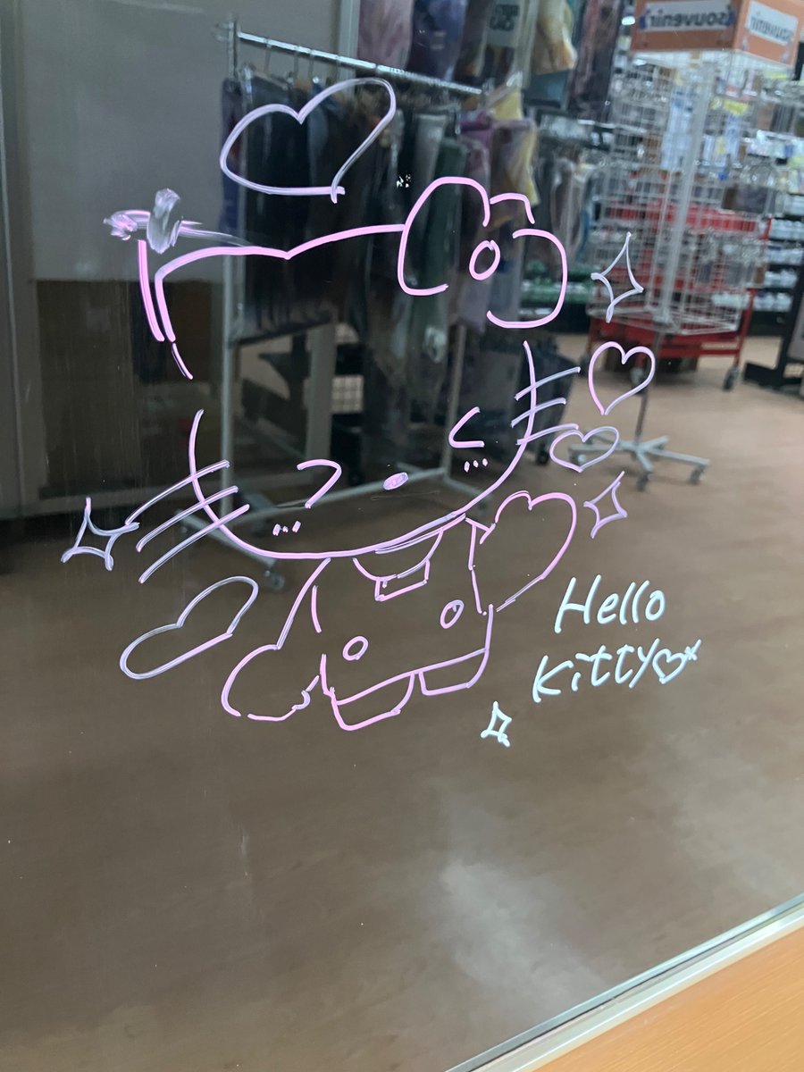 ブックオフ札幌南2条店【アニメ館】🦊📚 tweet media