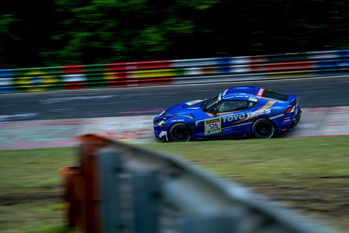 truemanracing's tweet photo. ニュル24時間レース無事に完走しクラス4位で終了しました。
PROXESスリックタイヤはノントラブルで最高のパフォーマンスを出す事が出来ました。
このような機会を与えてくださったTOYOTIRES様、関係者の皆様に感謝致します。
ありがとうございました。
#TOYOTIRES
#PROXES https://t.co/xDvel6aEbb