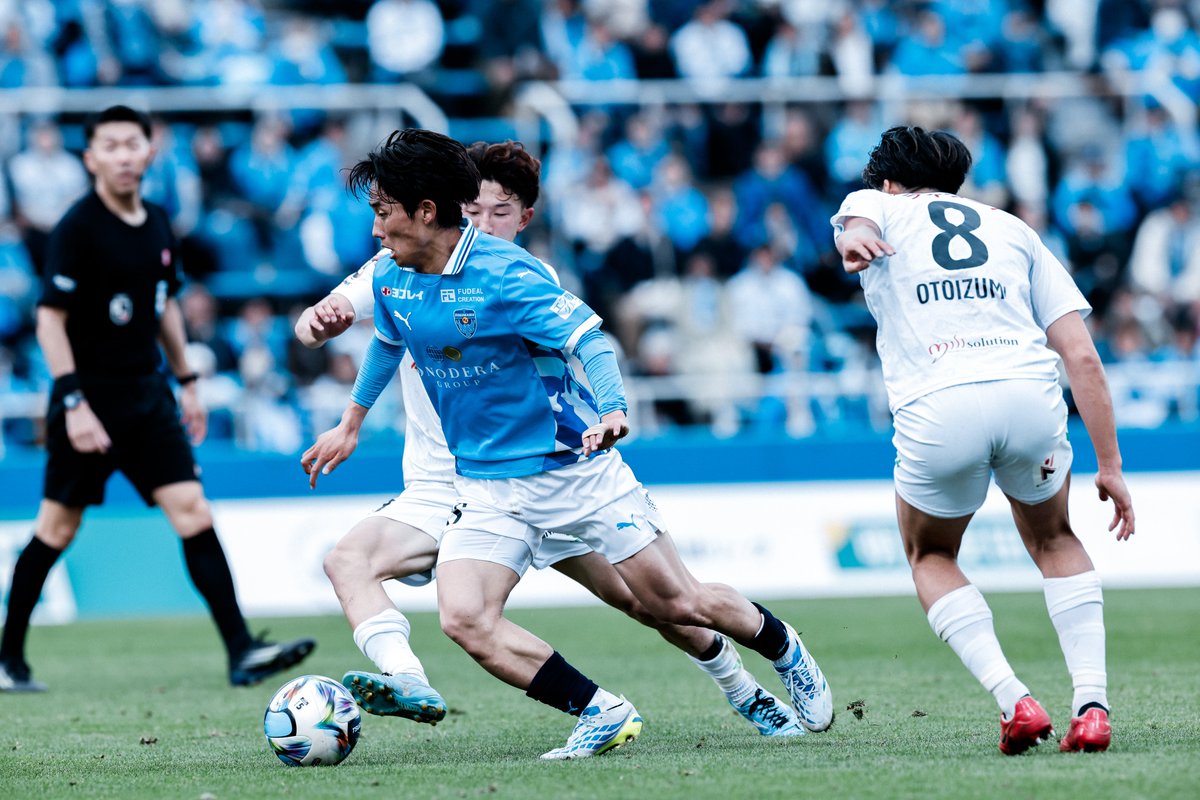 yokohama_fc's tweet photo. ／
#岩崎亮佑 選手
明治安田Ｊ２・Ｊ３百年構想リーグ 4月度
月間ヤングプレイヤー賞 受賞🏆
＼

🗣️「この現状に満足することなく、課題に向き合い、さらに成長してチームを勝利に導ける選手になれるよう頑張ります。」

https://t.co/dhdfmA8H7f

#yokohamafc #横浜FC https://t.co/ac8VZ6HT5P