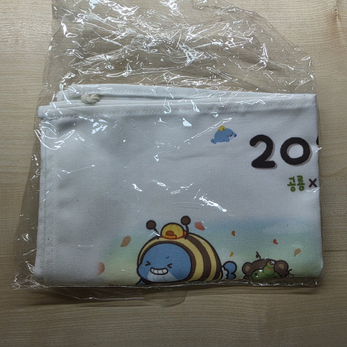 Juicycle605's tweet photo. #픽셀리장터 #뜰팁장터 급전이라 공룡님 미수반 캔뱃지 21개 일괄로만 10.5에 양도합니다! 소분 후 opp 보관중이고 공정상 하자 있을 수 있습니다. 5월 내로 안팔리면 내려요❗️ 이후 판매 생각 없습니다.  타래 옾챗으로 연락주세요!
+구매시 잠뜰&amp;공룡 달력 덤 https://t.co/v94GDFIuvX