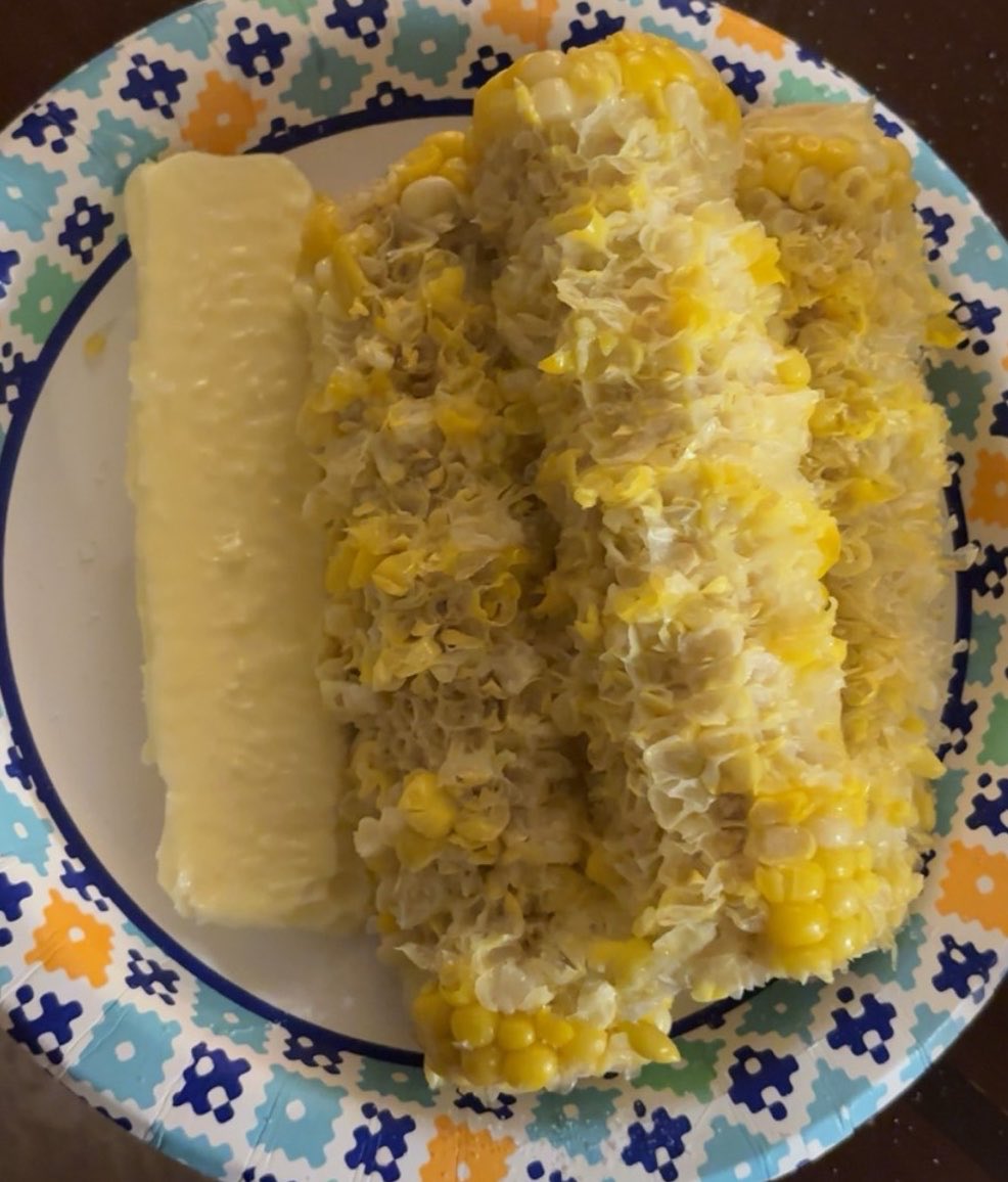 suicidalxrose's tweet photo. edtwt fate my dinner 🫣LMAOOO https://t.co/qYw2GoEdvw