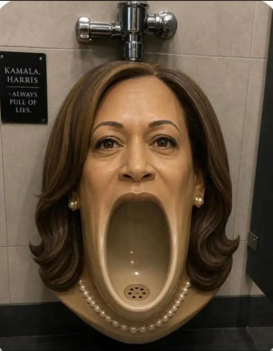 NufsedH's tweet photo. Don't forget to Flush 🤣 https://t.co/Sip9PKunxi