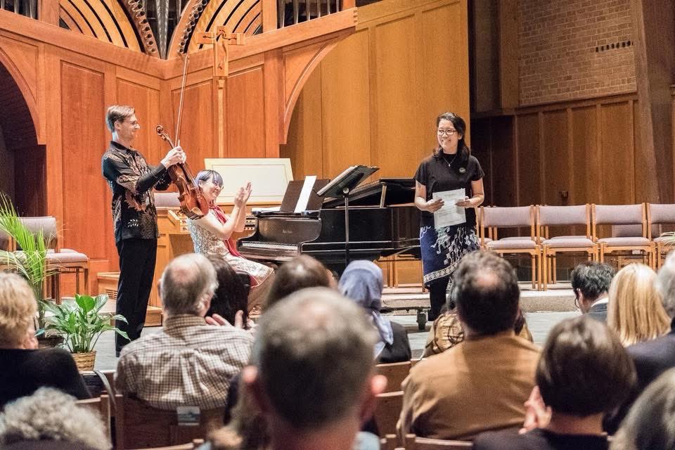 mhall_viola's tweet photo. A reminder that there are world-class composers living and writing in SE Asia. 

Seen here with Indonesian composer Sharon Hartanto. The world premiere of a piece she wrote for me. “Brownian Motion: Particles Under the Sun” first viola and piano. https://t.co/TA5WBnVEba