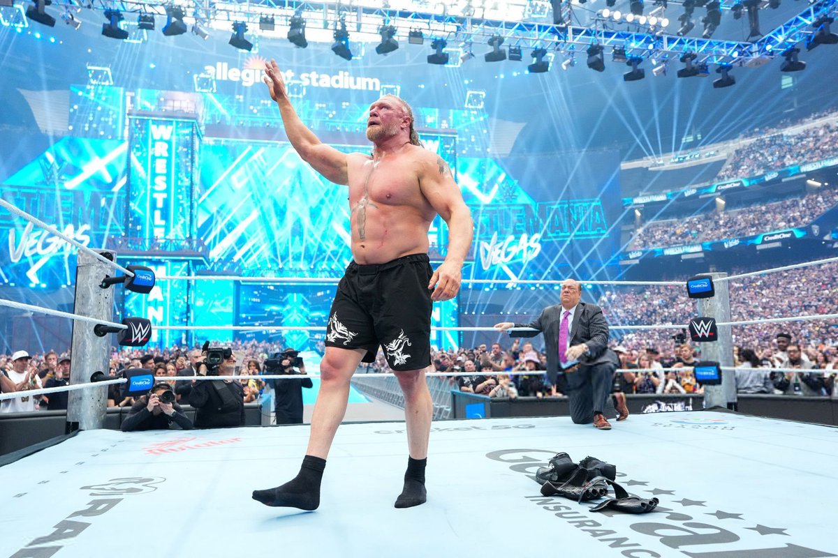 Roman Reigns SZN 💥 tweet media
