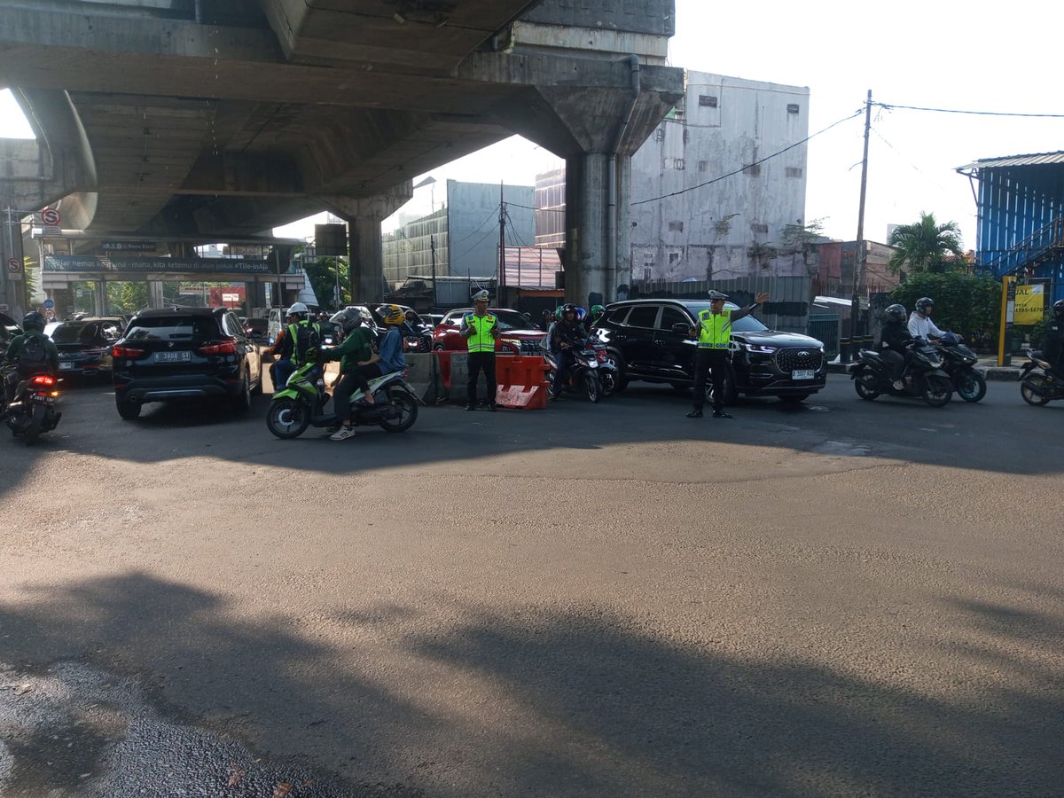 TMC Polda Metro Jaya tweet media