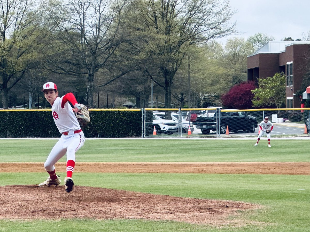 wyatt_tuggle's tweet photo. Year one on varsity on the mound. 9 GP - proud to do my part whenever my number was called. Finished the season in top 5 for ERA and weak% at 80, trusted the defense, especially when @VanceTuggle was behind me, and kept competing every outing. 

Now it’s Phillies time! https://t.co/5BjQLPpXsm