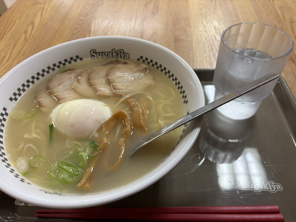 kestrel7211's tweet photo. スガキヤ 中村パレ店
大盛特製ラーメン 790円
美味しく頂きました。ご馳走様。 https://t.co/RxR9aMMENo