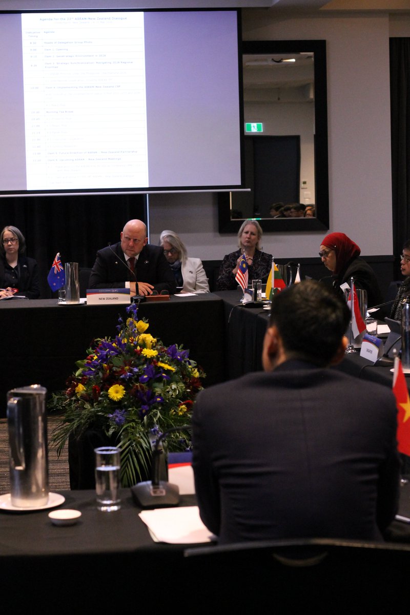 NZAmbPH's tweet photo. We’re working more closely with @ASEAN to support a prosperous and secure Indo-Pacific. Last week, NZ hosted @DFAPHL USec. Leo Herrera-Lim and reps from all 11 ASEAN Member States and the ASEAN Secretariat for the annual ASEAN–NZ Dialogue in Christchurch. #ASEANNZD33 https://t.co/RTXV3lD3TJ