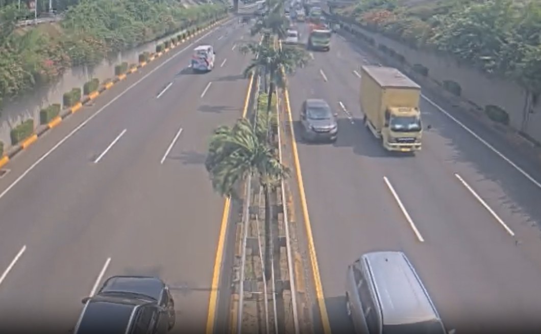 TMC Polda Metro Jaya tweet media