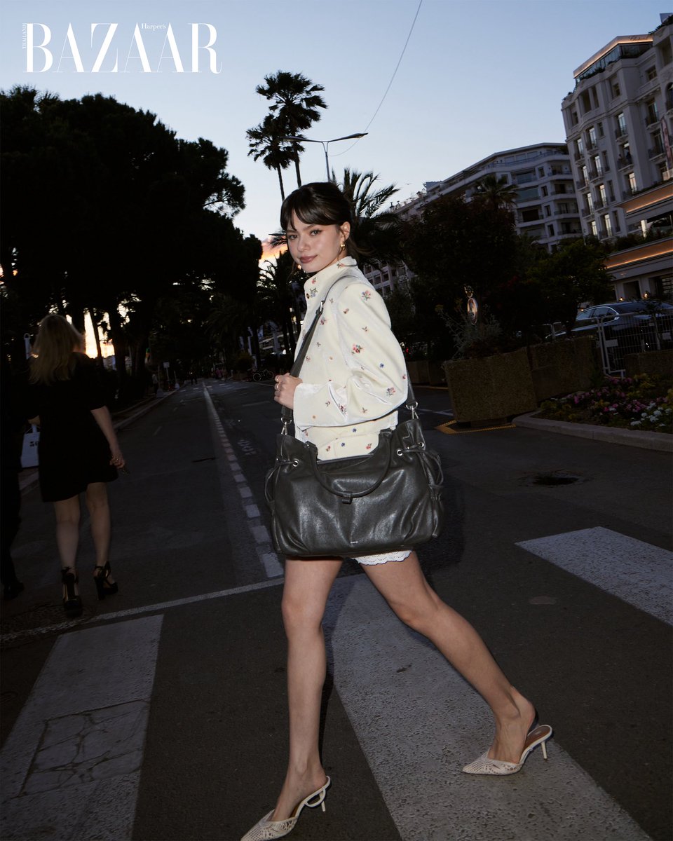 Harper's BAZAAR Thailand tweet media