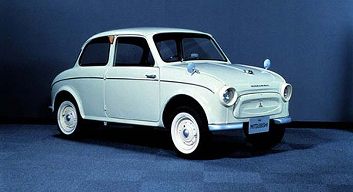 cobby_jp's tweet photo. 三菱500（1960〜1962）
政府の「国民車構想」に応える形で開発された四輪乗用車。合理性を最優先し、内外装はシンプルにまとめられている。国民車の要件をほぼ満たしていたものの、すでに市場に浸透していたスバル360の人気を覆すには至らなかった。COBBY https://t.co/NdfUZTLG2c