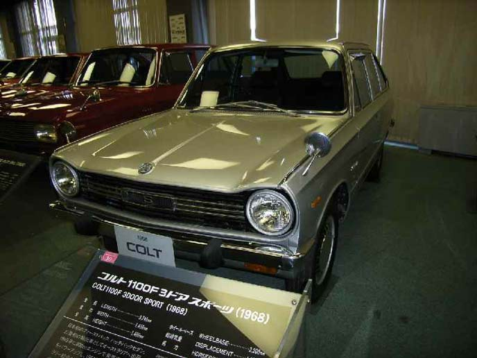 cobby_jp's tweet photo. コルト800/1000F/1100F/11F（1965〜1971）
日本初のファストバックスタイルを採用したモデル。1965年に「コルト800」が登場し、その後1000F、1100F、11Fと改良が重ねられた。製造は岡山県水島製作所が担当。COBBY https://t.co/8ERsNfdNaD