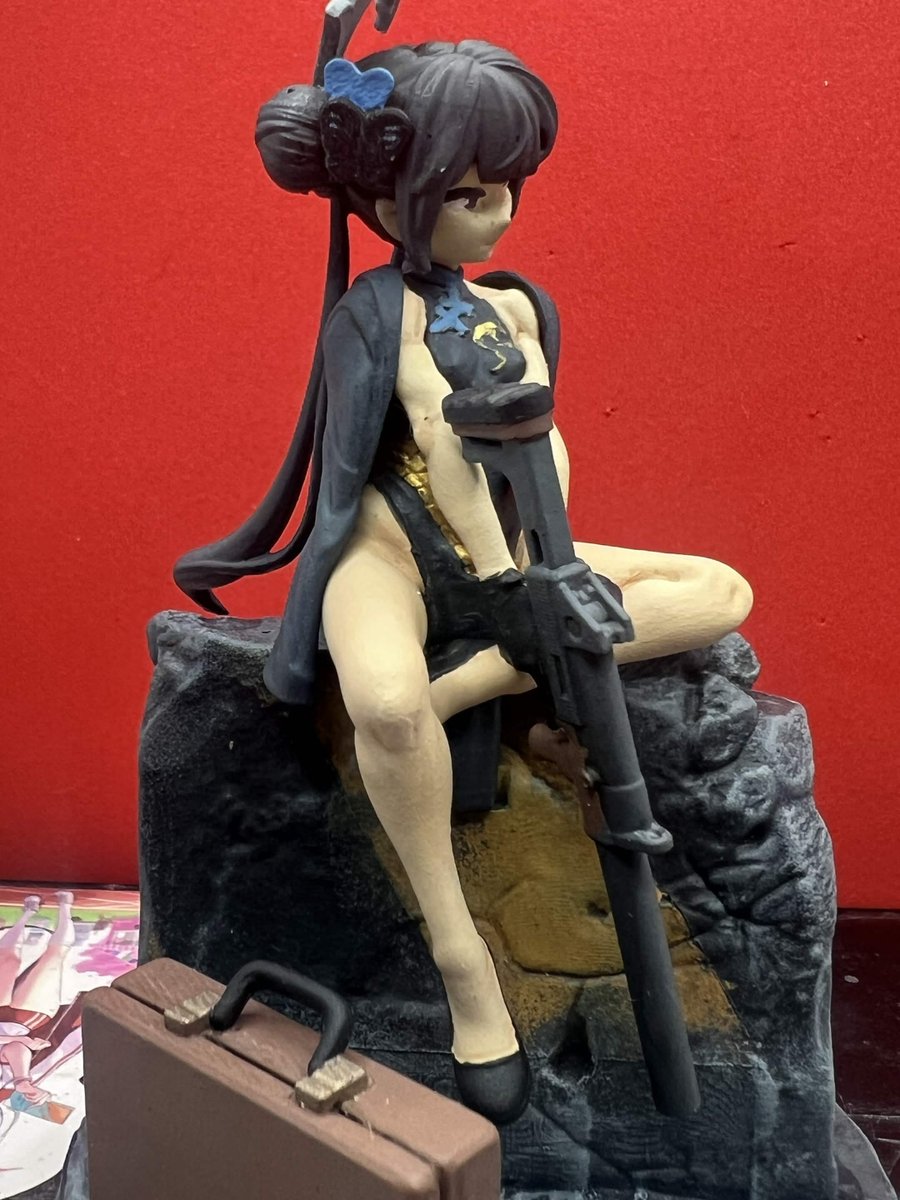 SacredRatchet's tweet photo. #ブルアカ Painted a Kisaki statue I printed from @verybigd2004 https://t.co/ysUY8mBTQu