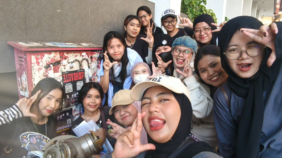 rannyannisa's tweet photo. Core memory unlocked with shotties
@shawtyy4sho 
@LNGSHOT4sho https://t.co/EpMuIBRpDt