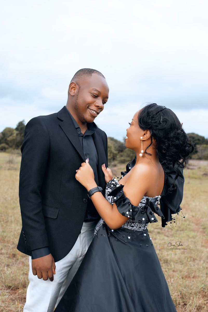 CleanShotsPhoto's tweet photo. Clean Shots Photography
 
Book Us +263777580028 https://t.co/noptwp4cFZ