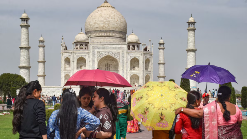 InayaQadir78886's tweet photo. Delhi To Gurgaon, World’s Top 100 Hottest Cities Are In India Today; Temperature Hits 46°C

#Drishyam3 #GUINZLY #karuppu #poabc https://t.co/jk7mlt5w6O