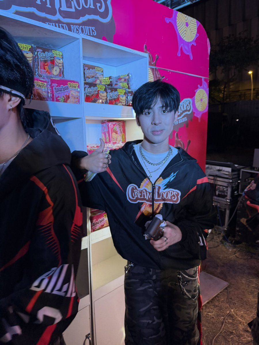 jmacsangil_23's tweet photo. CreamLoops Booth at Howler’s Music Festival 2026🤘🏻✨🫶🏻

#BILIB_JMAC #BILIB #CreamLoops https://t.co/NnZjNLKAE9